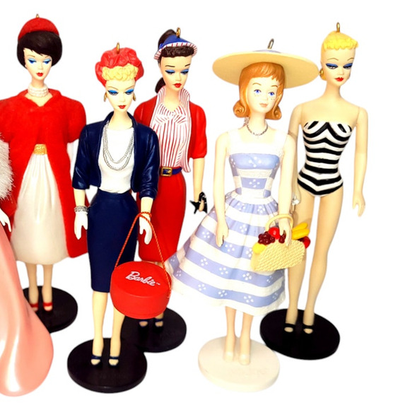 Vintage 1999 Lovesome "1959 Gay Parisienne Barbie" Ornament - Picture 7 of 8